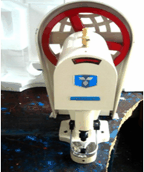 Máy dập cúc